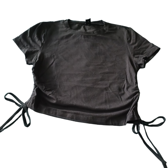 Black Roundneck Side Drawstring Croptop - Picture 2 of 4